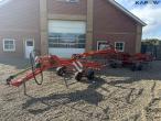 Kuhn GA 7822 rotary rake 1