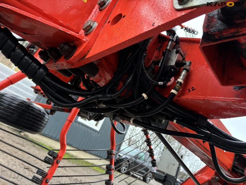 Kuhn GA 9531 rake 56