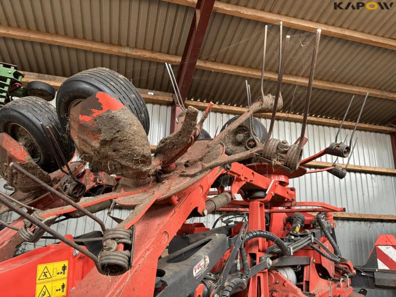 Kuhn GF 13012 DigiDrive tedder 50
