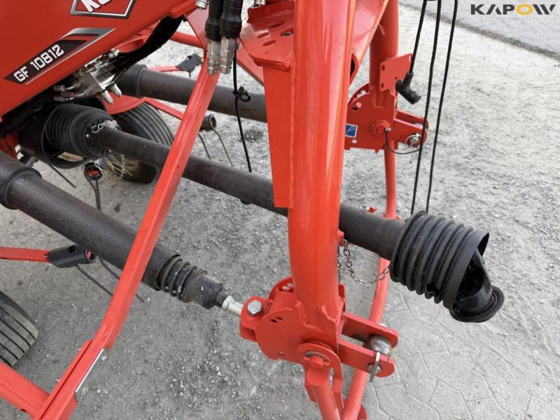Kuhn GF10812 tedder 26