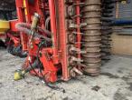 Kuhn HR6004 + TF1500 power harrow seeding set 3