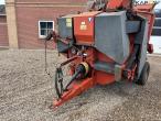 Kuhn PI 3560 straw chopper 9