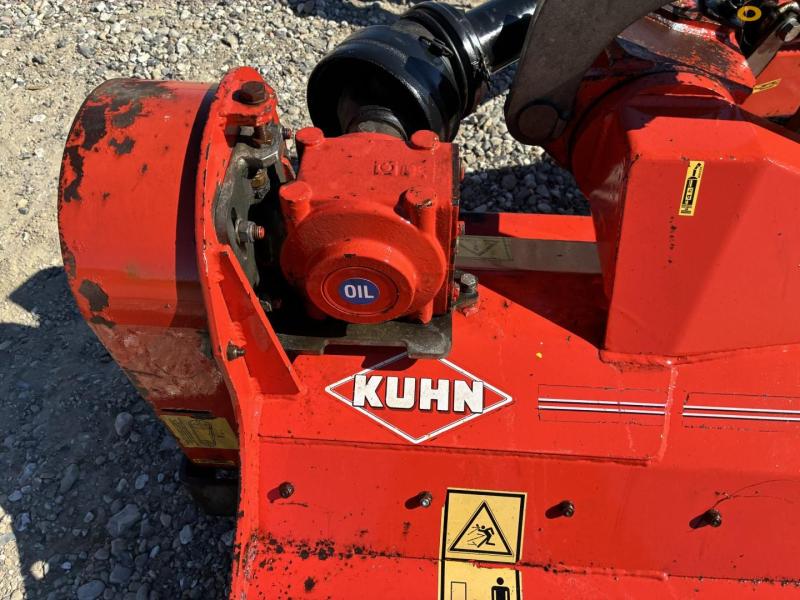 Kuhn TB211 flail mower 16