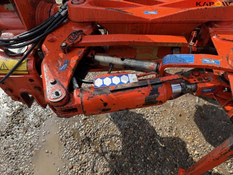 Kuhn Vari-Master 151 5 furrow plough 13