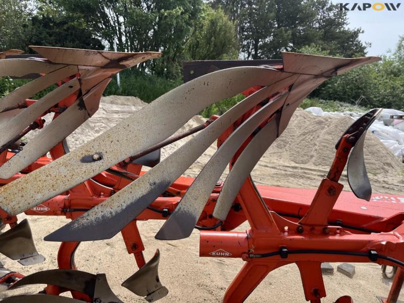 Kuhn Vari-Master 151 5 furrow reversible plough 20