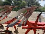 Kuhn Vari-Master 151 5 furrow reversible plough 20