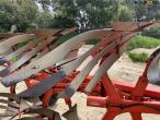 Kuhn Vari-Master 151 5 furrow reversible plough 23