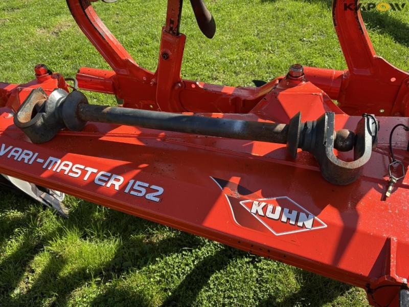Kuhn Vari-Master 152 rake reversible plough 21