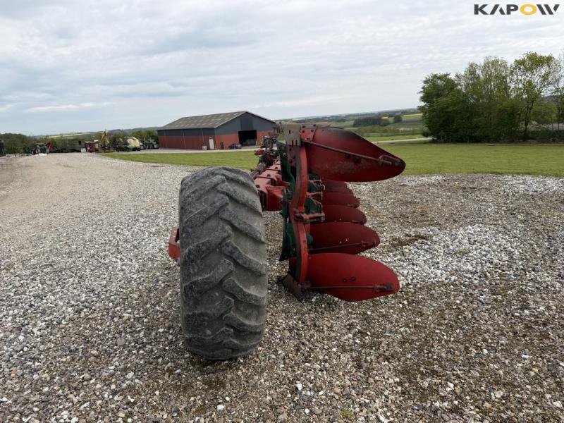 Kverneland 100-30 7 furrow reversible plough 6