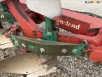Kverneland 100-30 7 furrow reversible plough 57