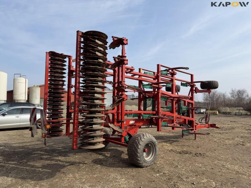 Kverneland CTC stubble harrow 5