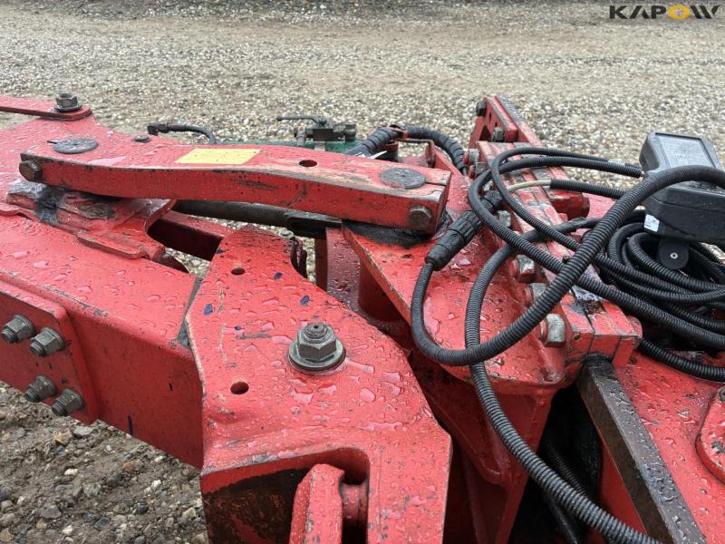 Kverneland EG 100-300 5 furrow plow with pakomat 15