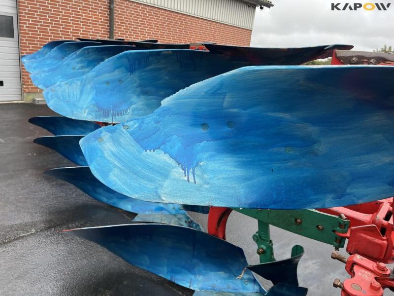 Kverneland EG 6 furrow reversible plough 17