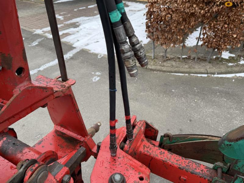 Kverneland EG85 plow 15
