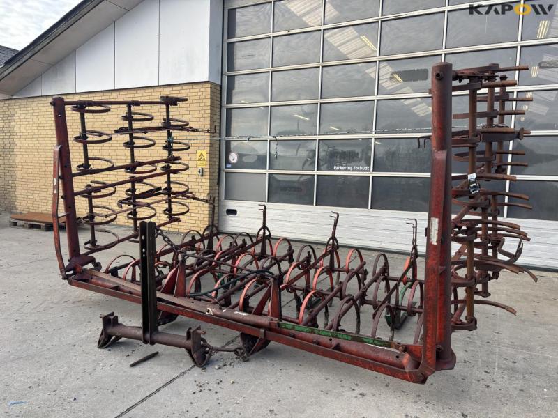 Kverneland harrow 1