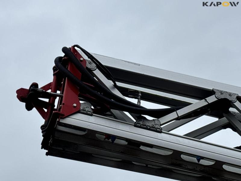 Kverneland IXtrack C60 sprayer 31