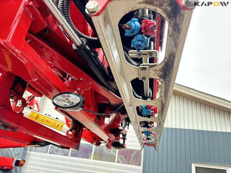 Kverneland IXtrack C60 sprayer 40