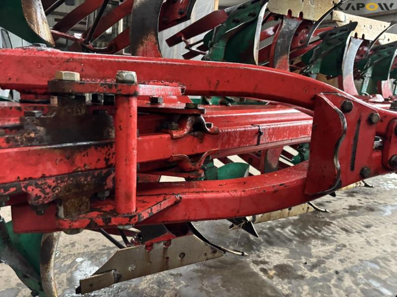 Kverneland PG 100 8 furrow harrow 32