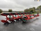 Kverneland PG100 7 furrow reversible plough 5