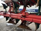 Kverneland PG100 8 furrow plough 57