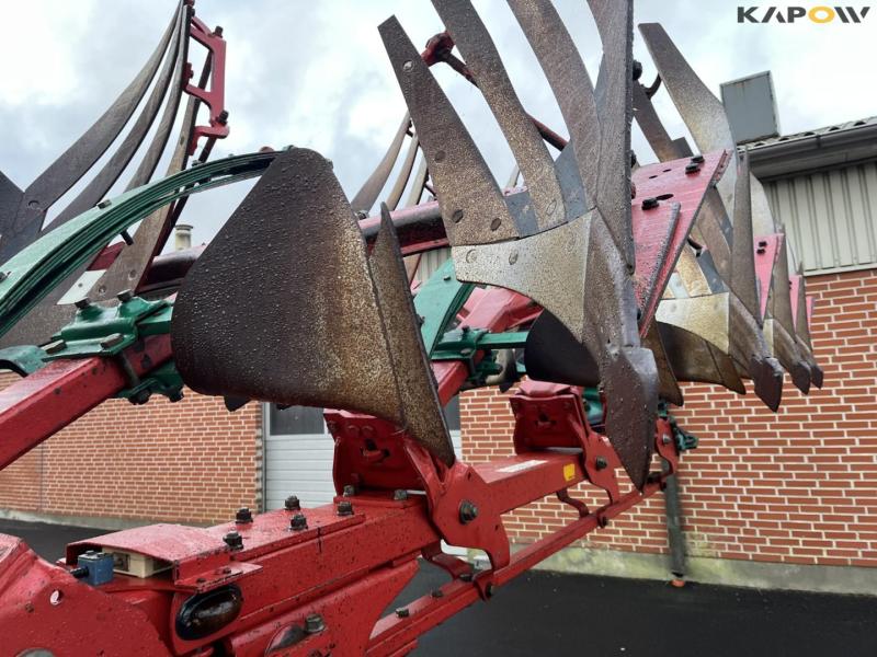 Kverneland PW 100 10 furrow reversible plough 24