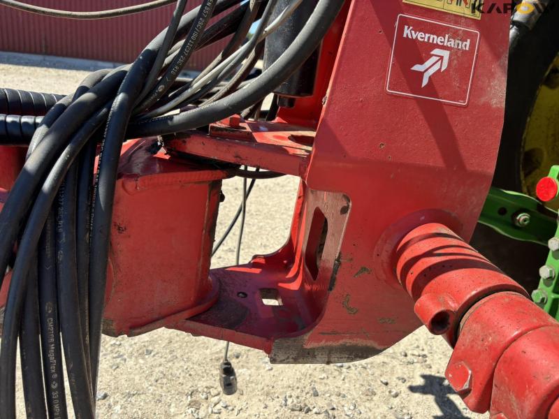 Kverneland PW 100 8 furrow reversible plough 19