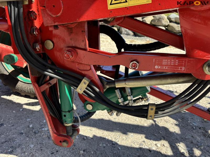 Kverneland PW 100 8 furrow reversible plough 68