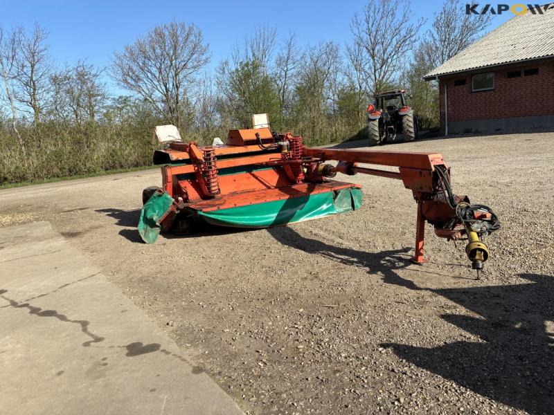 Kverneland taarup 338b/328E seeding set with front mower 4