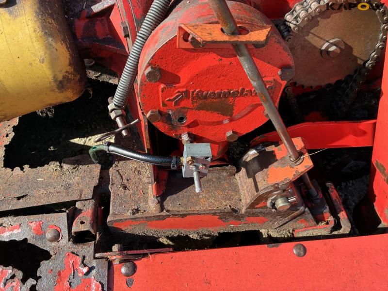 Kverneland taarup 338b/328E seeding set with front mower 32