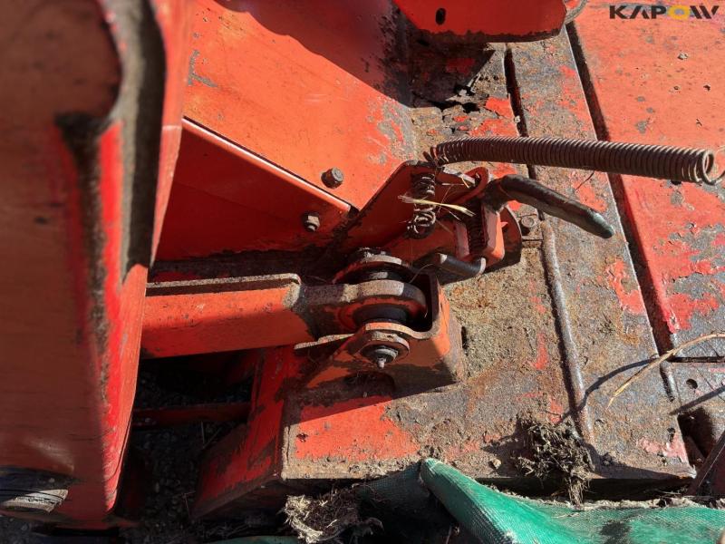 Kverneland taarup 338b/328E seeding set with front mower 41