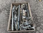 Locks for twin wheels 9