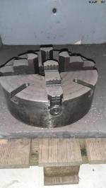 Labor 200S lathe with equipment 6