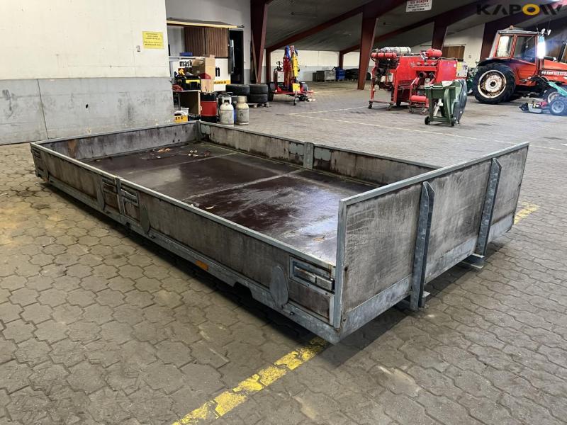 Load for car/truck 3