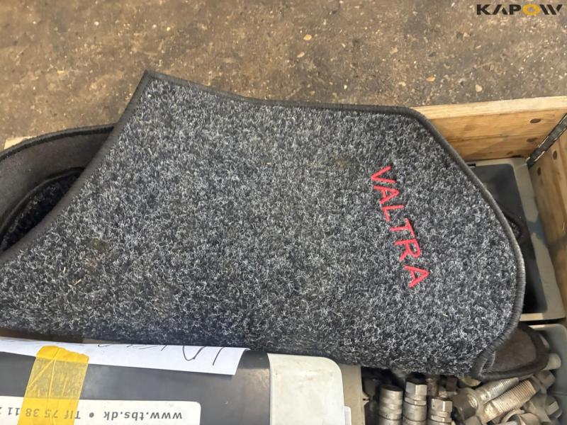 Lamps / Refrigerator bottom mat 15