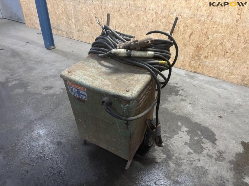 Larsen ELT16 welder 1