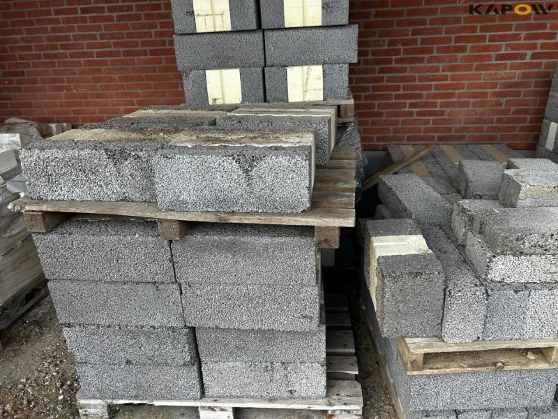 Leca blocks 12