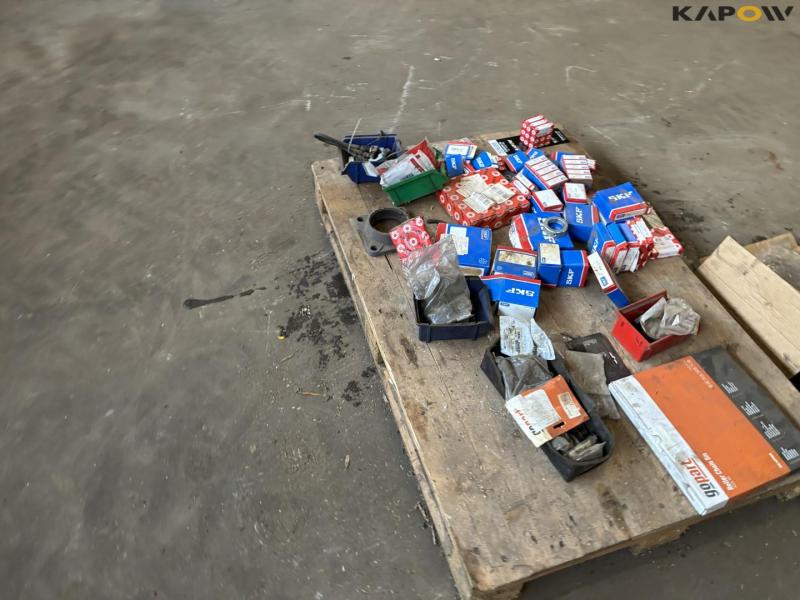 Bearings and chains 2