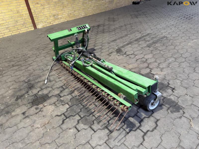 Lem machine shop rake with Schaeffer hitch 3