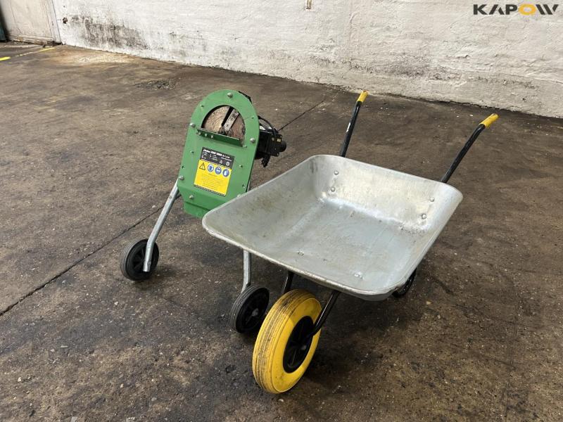 Lescha ZAK 1802 compost grinder with wheelbarrow 1