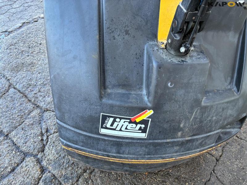 Lifter GX10/16 electric pallet truck 21