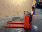 Linde T16 electric stacker 7