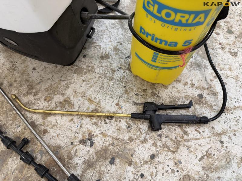 Linds backpack sprayer and pump sprayer 11