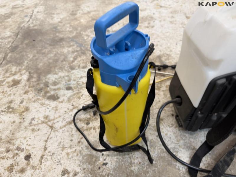 Linds backpack sprayer and pump sprayer 12