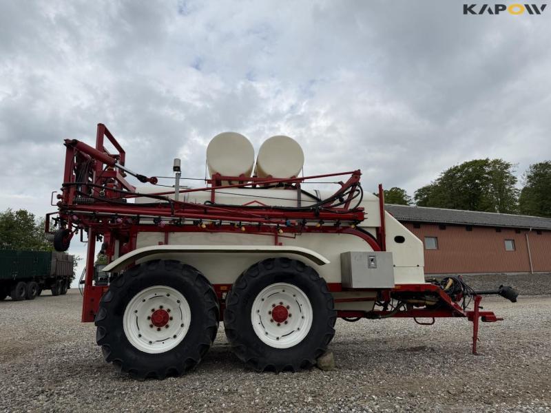 Lindus 7000-24 sprayer 4