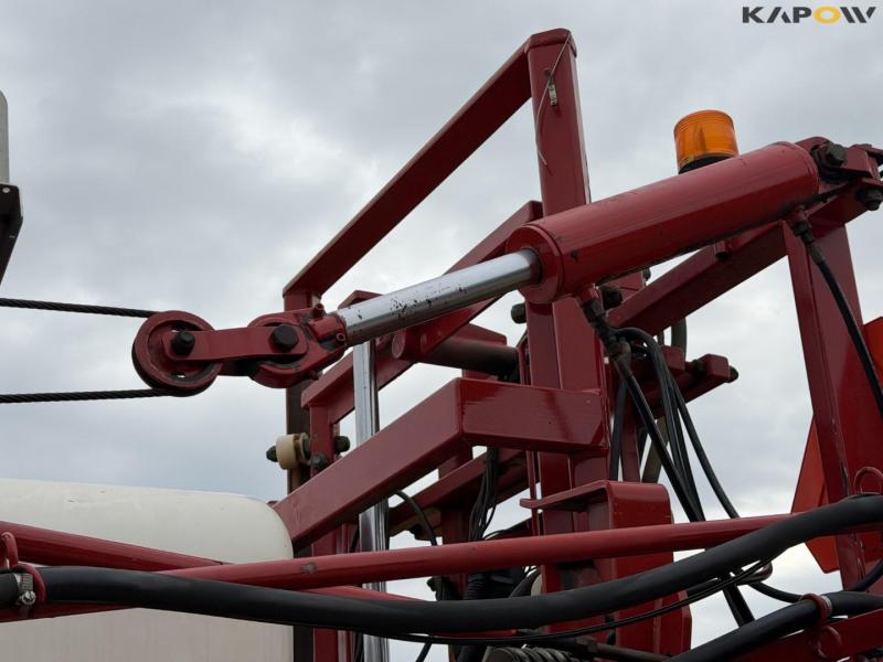 Lindus 7000-24 sprayer 40