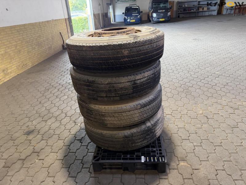 Linglong 315/80-R22.5 truck wheels - 4 pcs 4