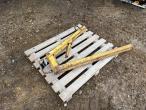 Lifting yoke 3