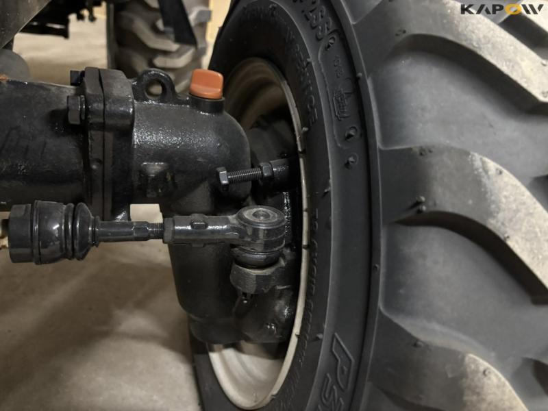 LS XJ25 hst tractor 4WD 11