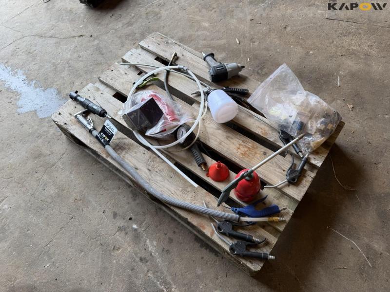Air equipment 4