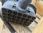Air filter box for Valtra S-series 13